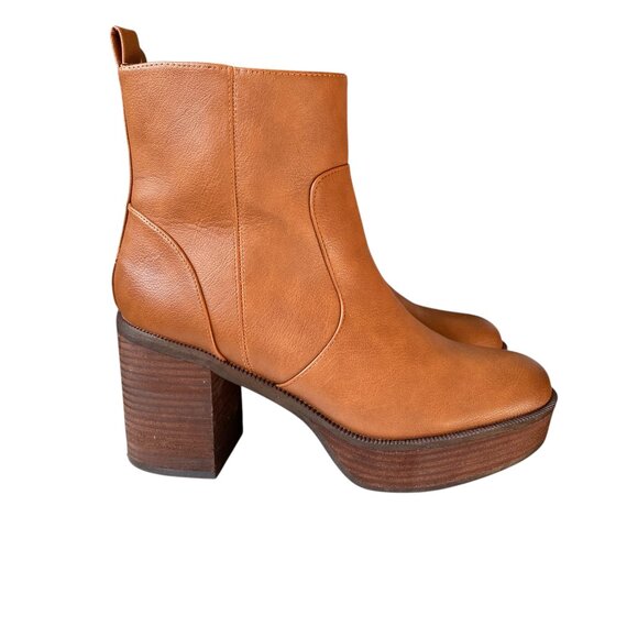 House of Harlow 1960 Shoes - House of Harlow 1960 Festival Chunky Brown Boots - size 9.5